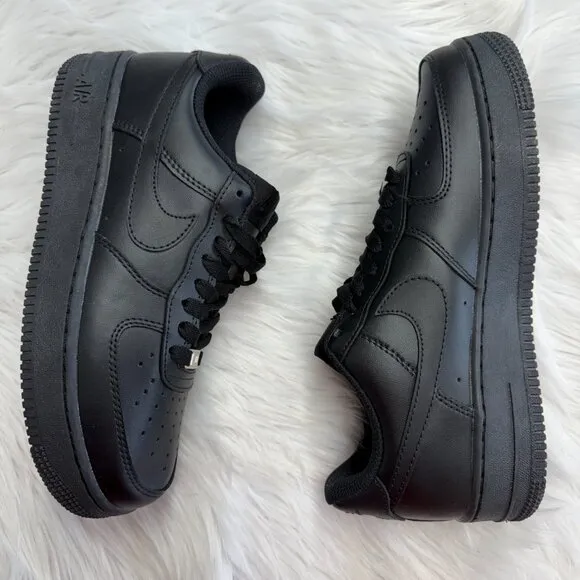 Nike Air Force 1 '07 Low Mens Casual Shoes Black CW2288-001 VNDS Sz 7