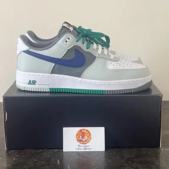 Nike Air Force 1 '07 LV8 'Split - Light Silver Deep Royal'  Size 11M