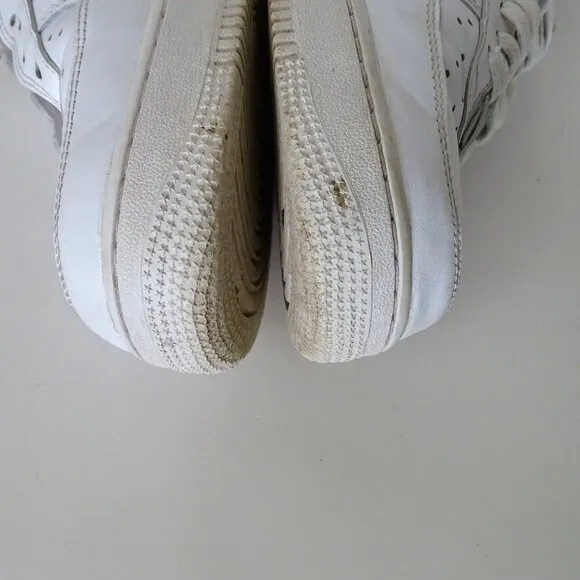 Nike Air Force 1 Low White Sneakers Women Size 11 Casual Shoes DD8959 100