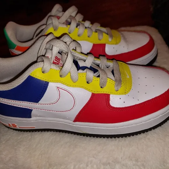 Nike Air Force 1 LV8, youth sz 5.5, used, $54, GLENN HEIGHTS TX PPU OR SHIPPING