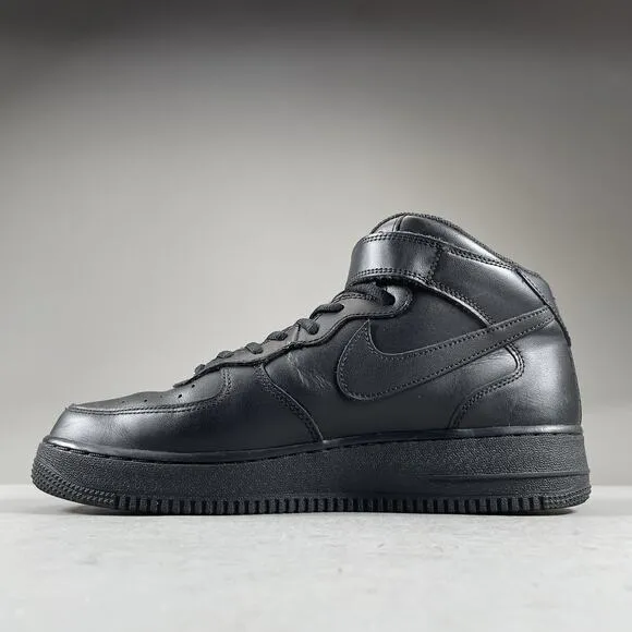 Nike Air Force 1 Mid Top Men’s 9 Triple Black Basketball Sneakers Casual Shoes