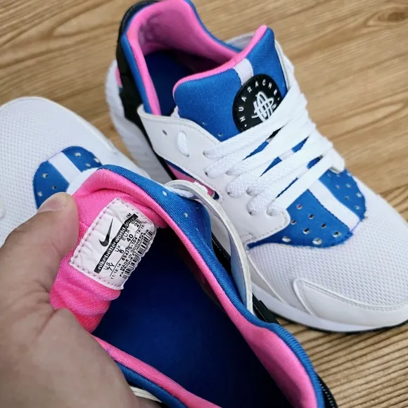 Nike Air Huarache Run Sneakers