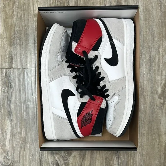 Nike Air Jordan 1 High “Smoke Grey” Men’s 9.5