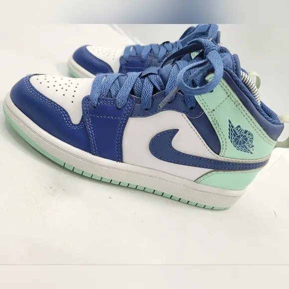 NIKE AIR JORDAN 1 MID MYSTIC NAVY MINT FOAM/WHITE GS KID SHOE SIZE 1Y 640734-413