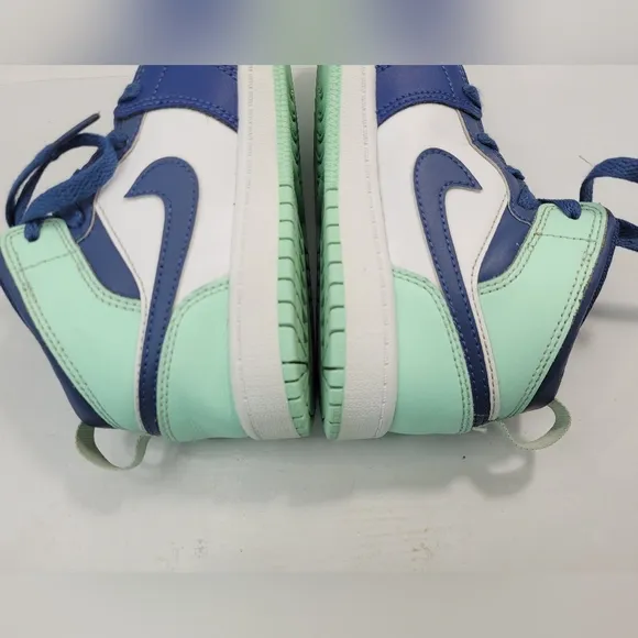 NIKE AIR JORDAN 1 MID MYSTIC NAVY MINT FOAM/WHITE GS KID SHOE SIZE 1Y 640734-413