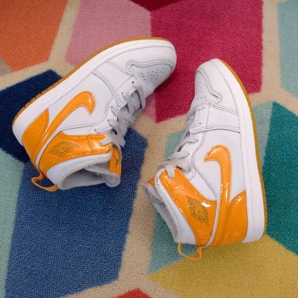 Nike Air Jordan 1 Mid Top Gatorade Pack White Orange Sneakers Kids Size 13 US