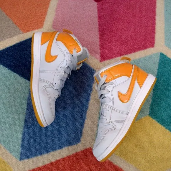 Nike Air Jordan 1 Mid Top Gatorade Pack White Orange Sneakers Kids Size 13 US