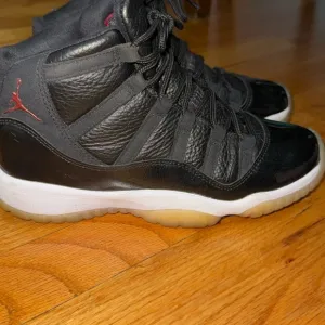 Nike Air Jordan 11 XI Retro 72-10 GS Sneakers Shoes Size 6Y