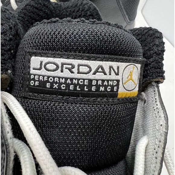 Nike Air Jordan Jumpan Team 1 sneakers 9 mens basketball mid white black shoes