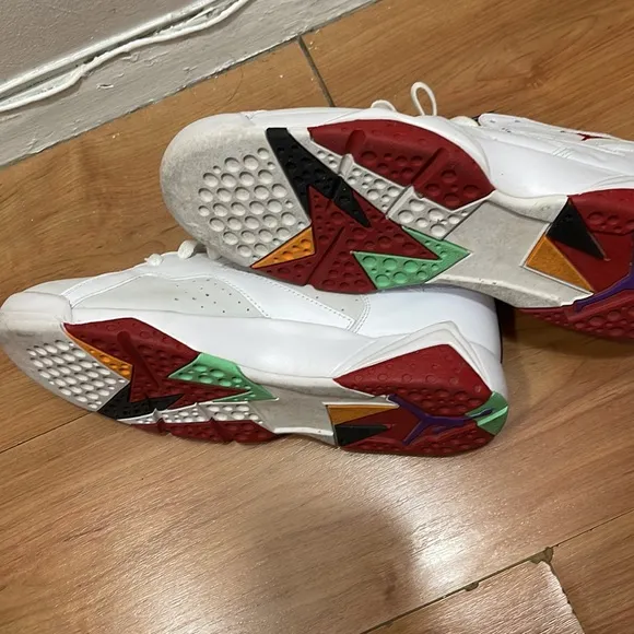 Nike air Jordan VII size 9.5 worn once