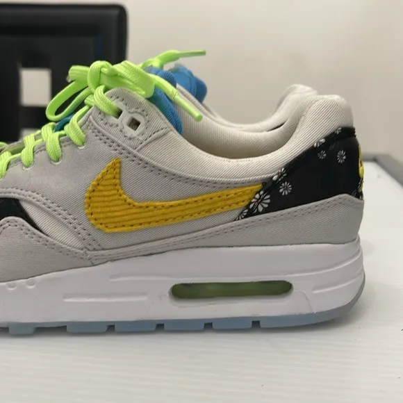 NIKE AIR MAX 1 DAISY RUNNING SNEAKERS BOYS GIRLS SIZE 6Y
