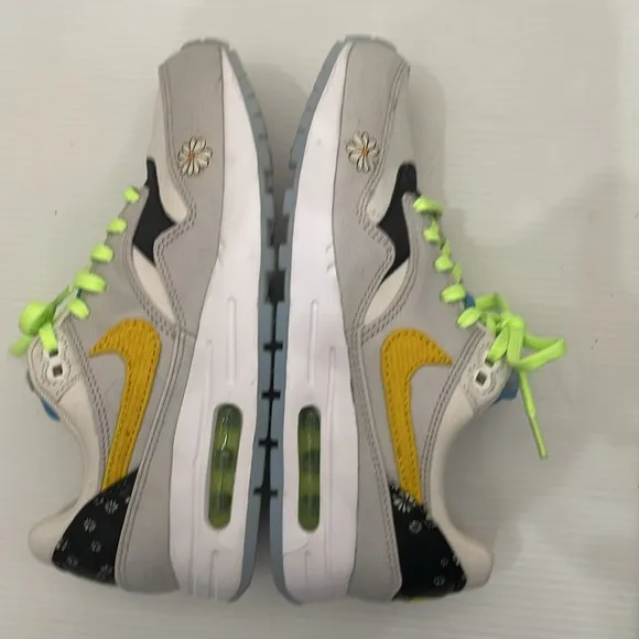 NIKE AIR MAX 1 DAISY RUNNING SNEAKERS BOYS GIRLS SIZE 6Y