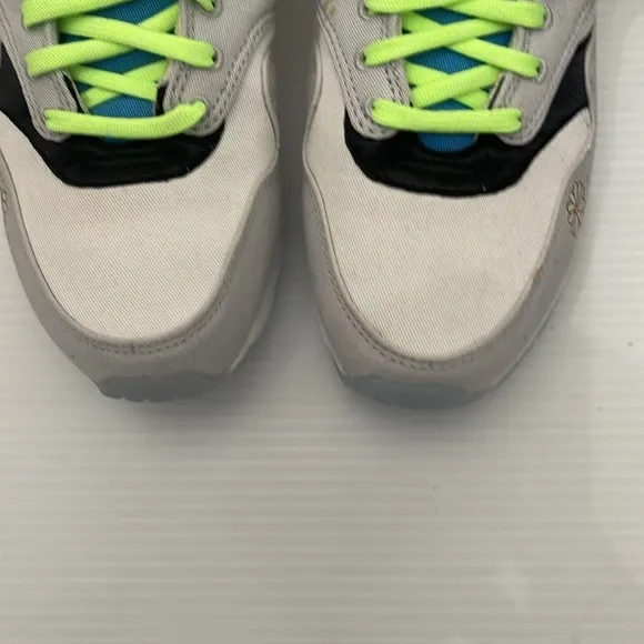 NIKE AIR MAX 1 DAISY RUNNING SNEAKERS BOYS GIRLS SIZE 6Y