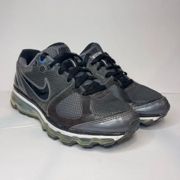 Nike Air Max 2010 Fly Wire Running Sneakers