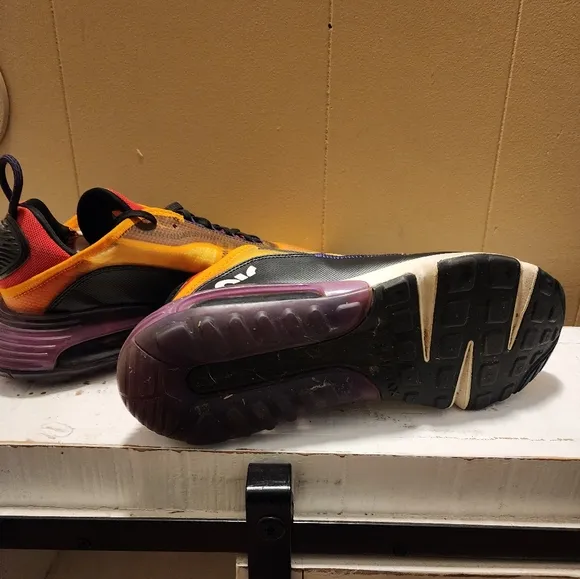 Nike Air Max 2090 Mens Sneakers - Orange and Purple