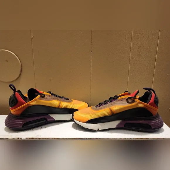 Nike Air Max 2090 Mens Sneakers - Orange and Purple