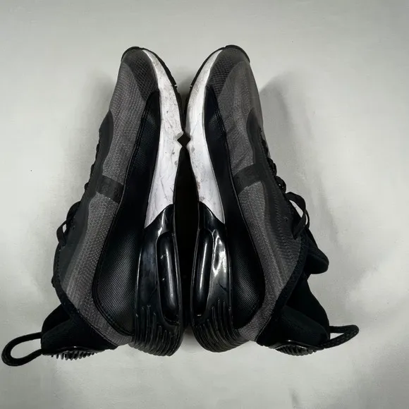 Nike Air Max 2090 Sneakers Running Shoes Athletic Black Gray men's size 11