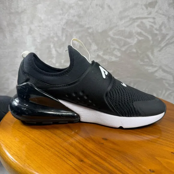 Nike Air Max 270 Extreme GS Black White Running Sneakers Sz 7Y CI1108-001