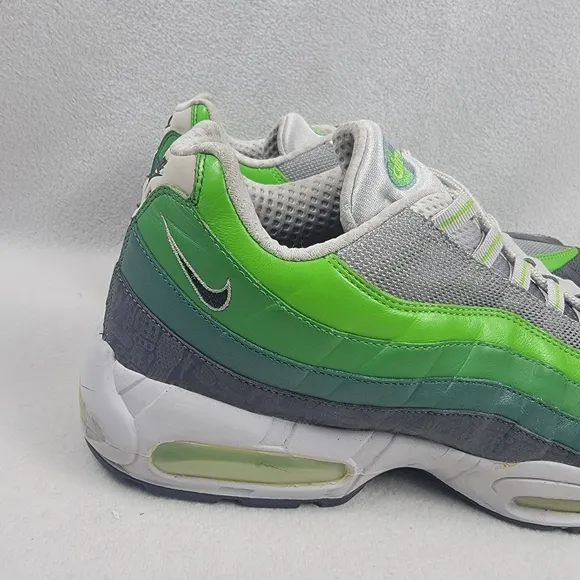 Nike Air Max 95 Rejuvenation Sneakers Men's Shoes Size 15 Green 313516-301 2006