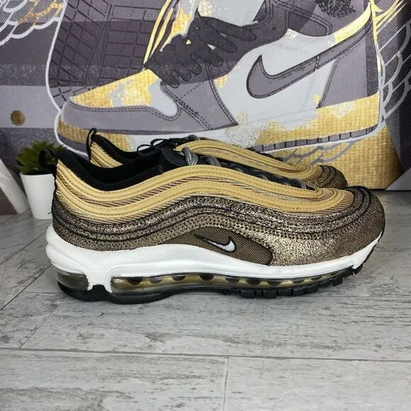 Nike Air Max 97 Metallic Golden‎ Gals Shoes DO5881-700 Womens Size 7.5 Sneakers