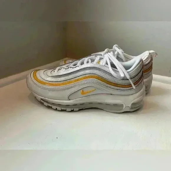 Nike Air Max 97. White University Gold. Sz8.5.