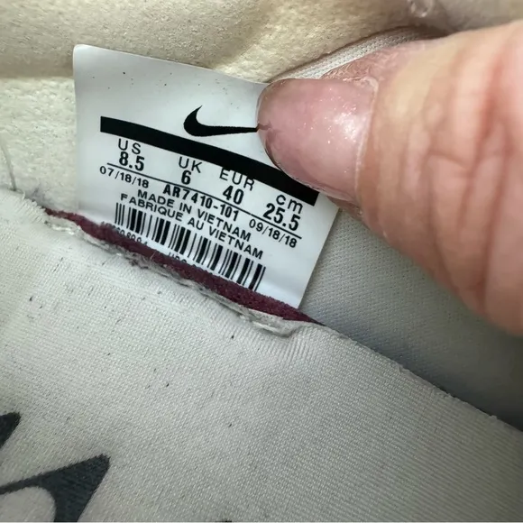 Nike Air Max Dia SE Pale Ivory Black Sneakers Size 8.5