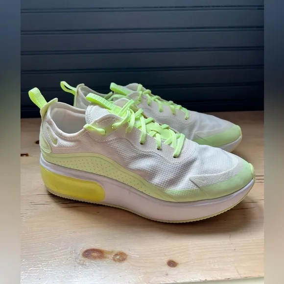 Nike Air Max Dia Sneakers Shoes  AQ4312-004 Trainers Womens Size 8.5