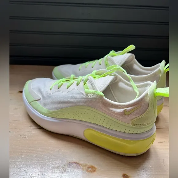 Nike Air Max Dia Sneakers Shoes  AQ4312-004 Trainers Womens Size 8.5