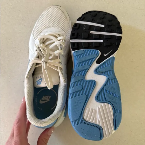 Nike air max Excee Summit White and Blue Air Max Sneakers