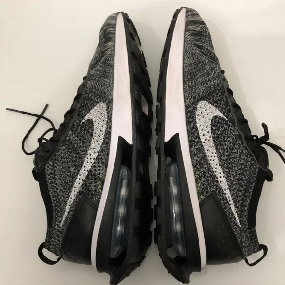NIKE AIR MAX FLYNIT RACER LIGHT WEIGHT RUNNING SNEAKERS MENS SIZE 11.5