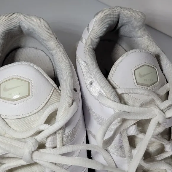 Nike Air Max Plus TN Triple White Leather Mens Size 12 Sneakers AJ2029-100