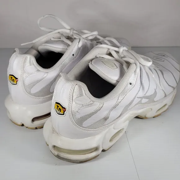 Nike Air Max Plus TN Triple White Leather Mens Size 12 Sneakers AJ2029-100
