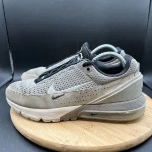 Nike Air Max Pulse Men’s Size 8.5 Shoes Reflective White Grey Silver Sneakers