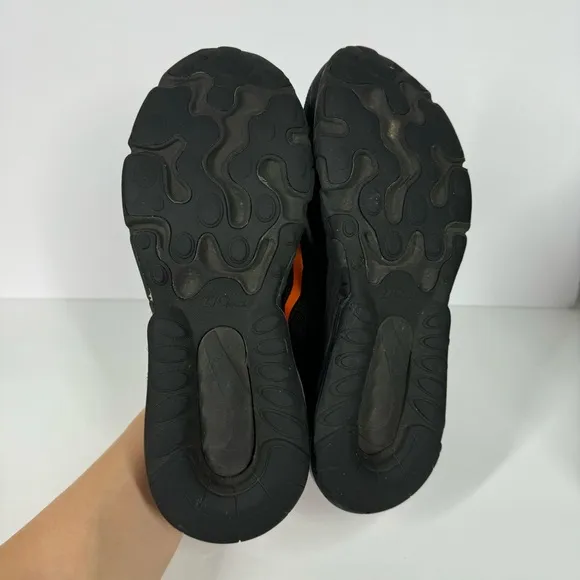 Nike Air Max React 270 Sneakers Black Orange Red Shoes Youth Size 7 CV9638-001
