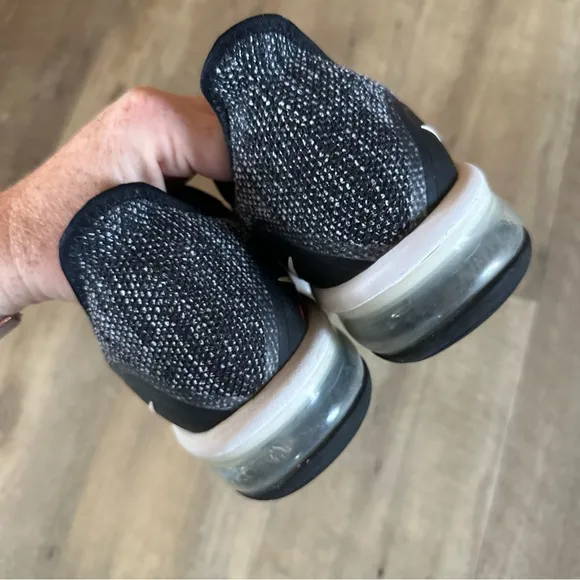 Nike Air Max Sequent 3 Running Sneakers