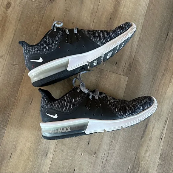 Nike Air Max Sequent 3 Running Sneakers
