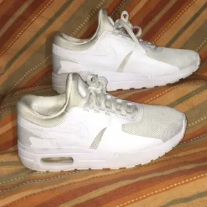 Nike Air Max Zero Essentials White Sneakers Shoes