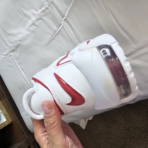 Nike Air More Uptempo White Red Sneakers