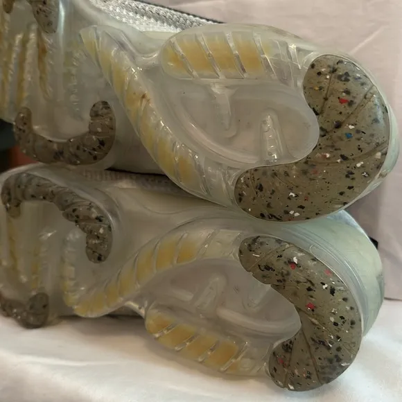 Nike | Air | Vapor Max | men’s | 2021 | FK | running | 9.5 | white | sneakers