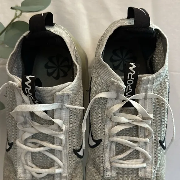 Nike | Air | Vapor Max | men’s | 2021 | FK | running | 9.5 | white | sneakers