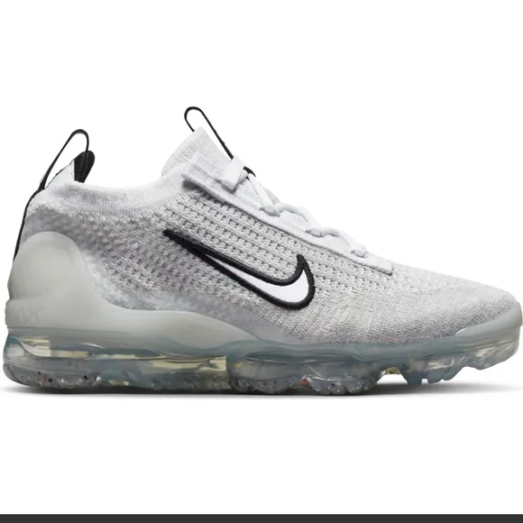 Nike | Air | Vapor Max | men’s | 2021 | FK | running | 9.5 | white | sneakers