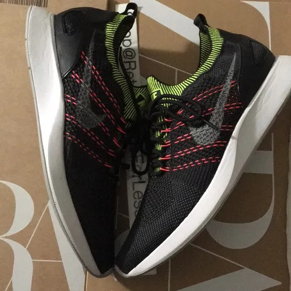 NIKE Air Zoom Mariah Flyknit Racer 'Black Wolf Grey Volt' Sneakers