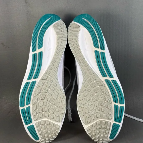Nike Air Zoom Pegasus 38 Miami Dolphins athletic sneaker shoes men’s size 13