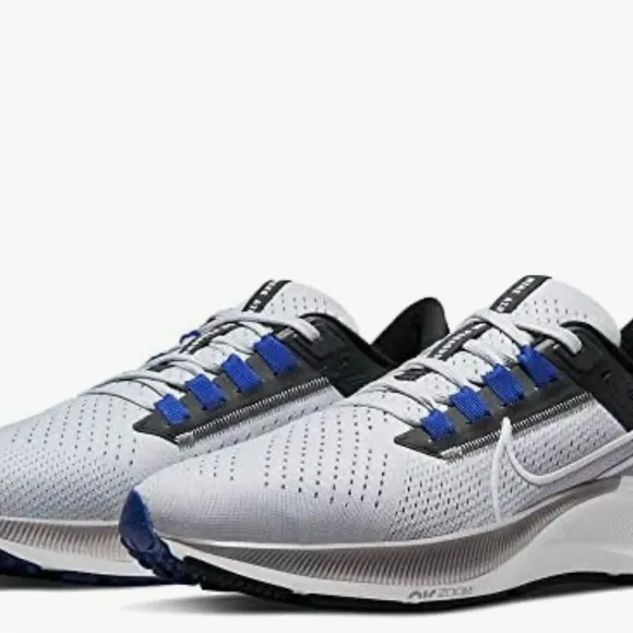 Nike Air Zoom Pegasus 38 White Blue Sneakers. Excellent Condition.