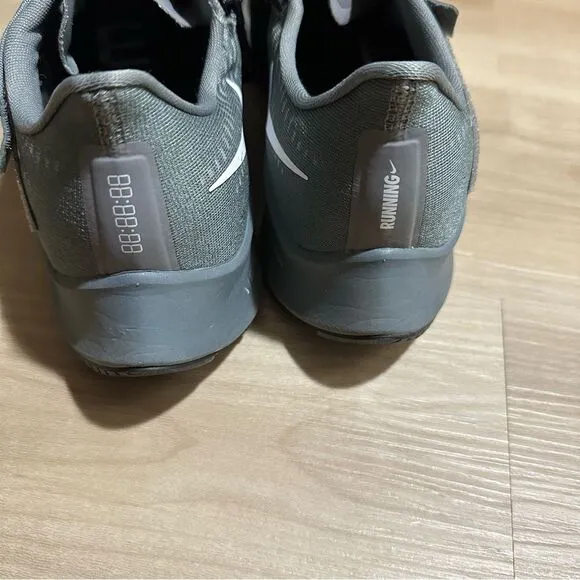 Nike Air Zoom Pegasus XENI Nike Gray Running Sneakers Men Size 11.5WIDE