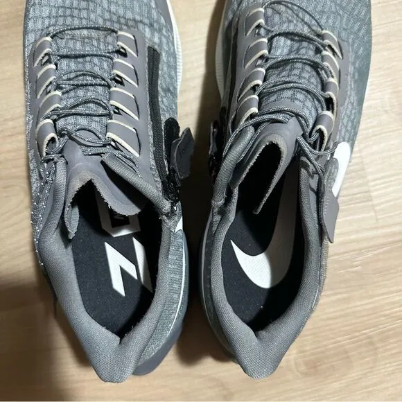 Nike Air Zoom Pegasus XENI Nike Gray Running Sneakers Men Size 11.5WIDE