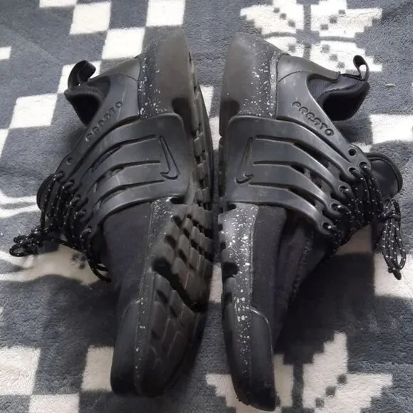 Nike Black Air Presto Running Shoe Size 7
