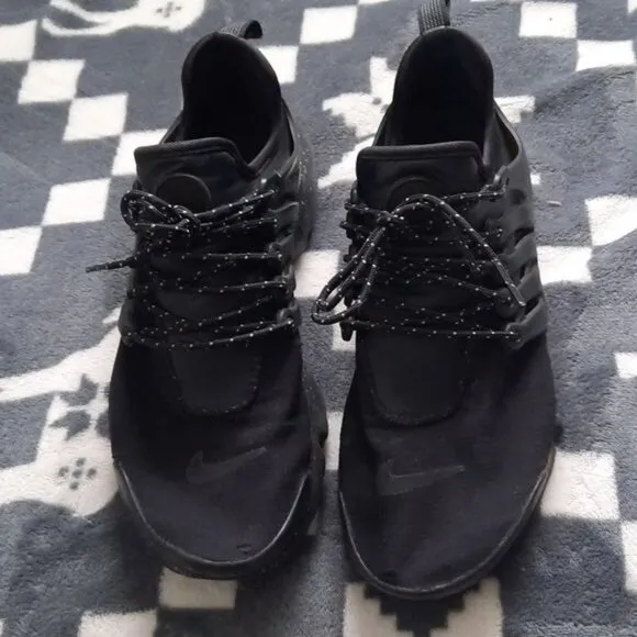 Nike Black Air Presto Running Shoe Size 7