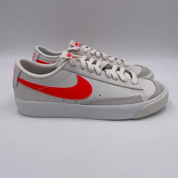 Nike Blazer Low ' 77 White / Crimson Womens Shoes