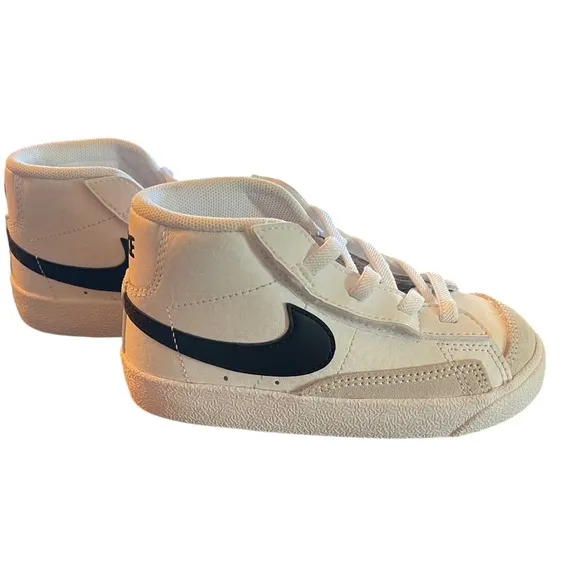 Nike Blazer Mid '77 Toddler Sneakers White Black Orange Swoosh DA4088-100 Sz  8C
